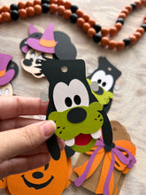 Load image into Gallery viewer, Halloween Gift Tags
