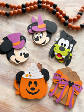 Load image into Gallery viewer, Halloween Gift Tags
